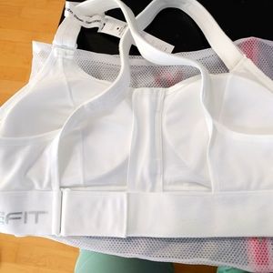 Shefit Sports Bra and Wash Bag